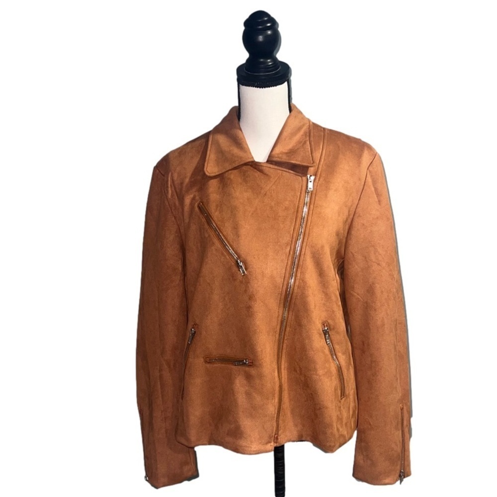 brown zip up jacket